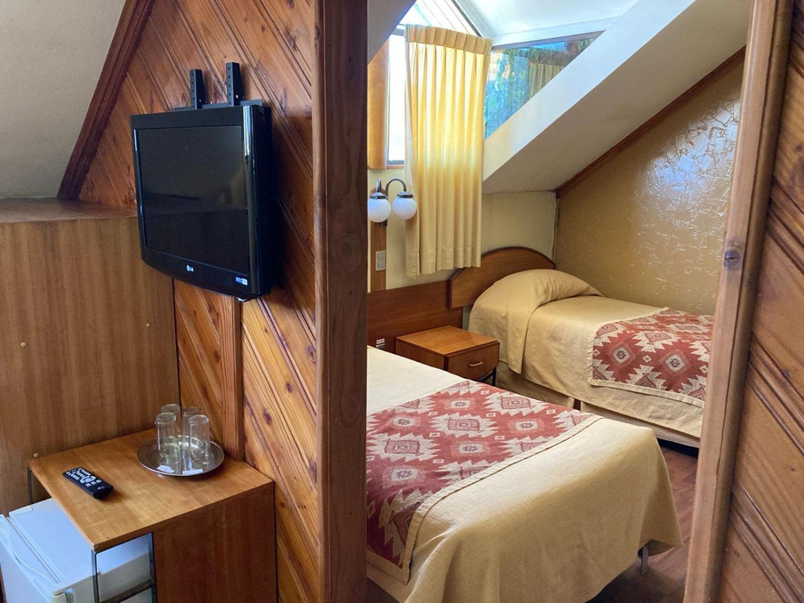 Hotel Tierra Del Sur เตมูโก ภายนอก รูปภาพ